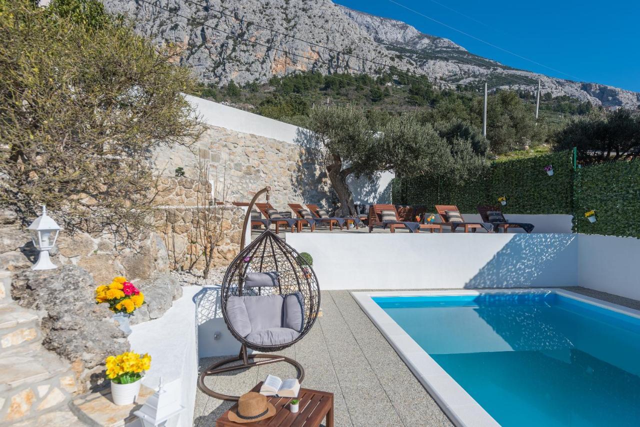Villa Petra Apartment With Private Pool Макарска Экстерьер фото