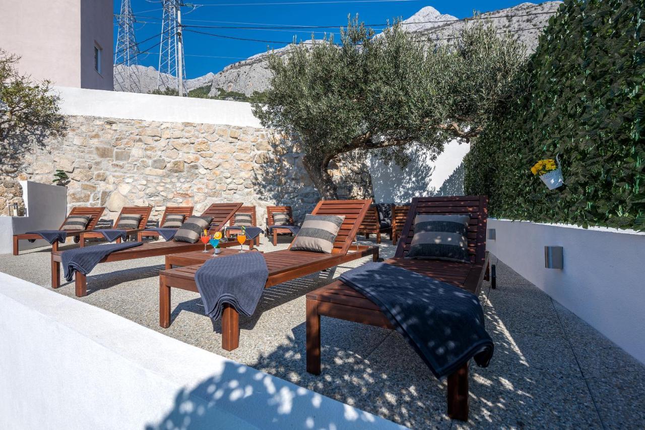 Villa Petra Apartment With Private Pool Макарска Экстерьер фото